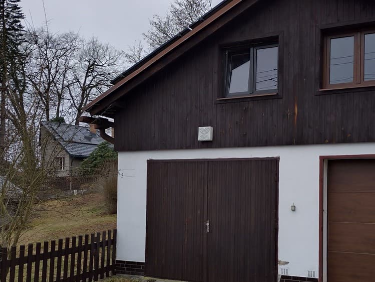 Pronájem garáže 50 m²