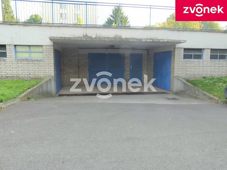Pronájem garáže 16 m²