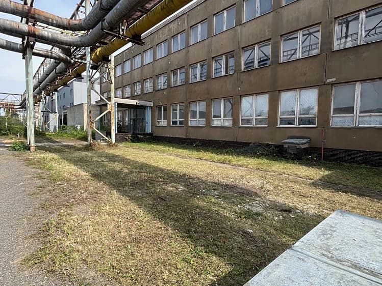 Pronájem specifického typu nemovitosti 900 m²