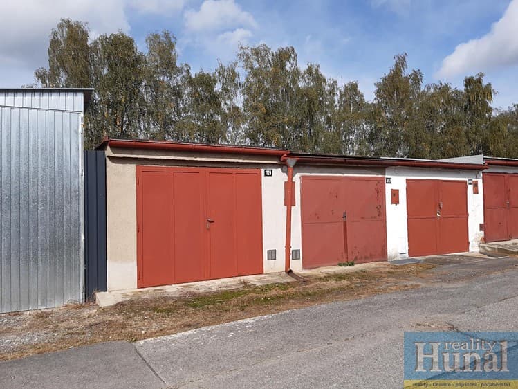 Pronájem garáže 18 m²