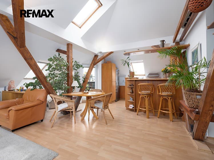Prodej bytu 4+kk 139 m²