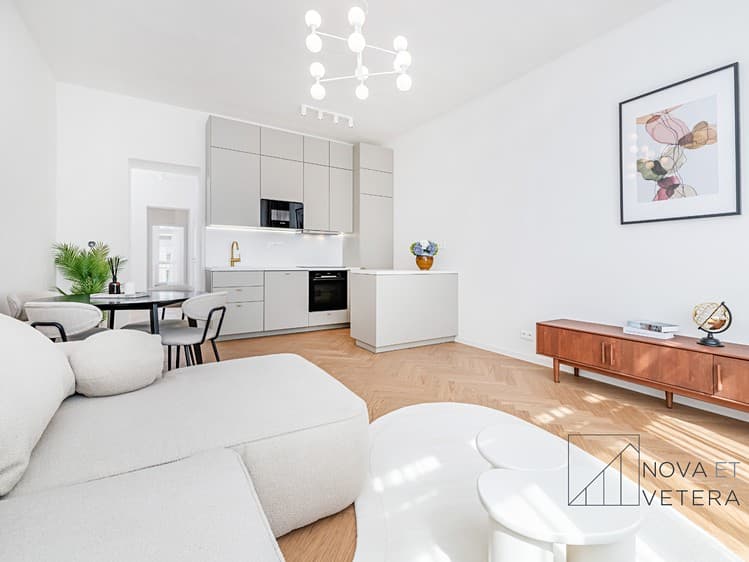 Prodej bytu 4+kk 100 m²