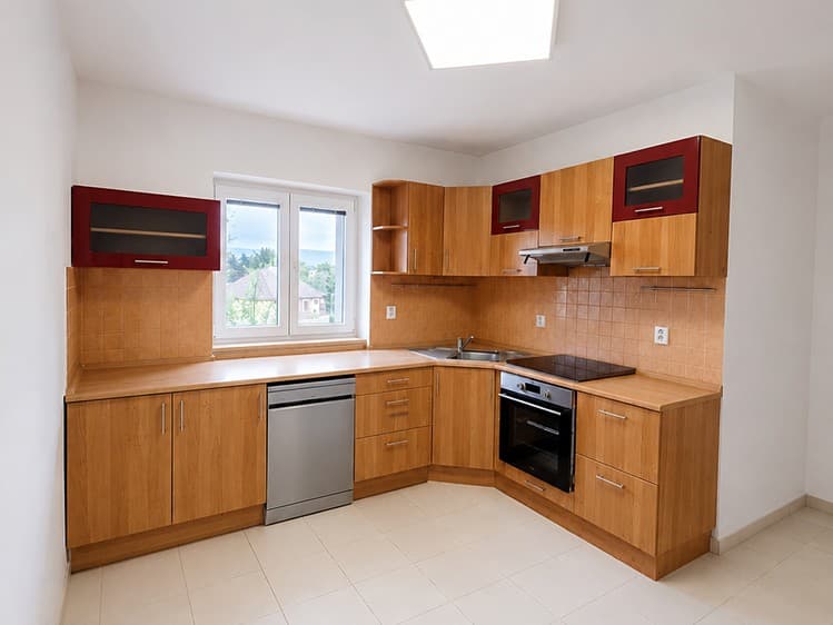 Pronájem bytu 3+1 80 m²