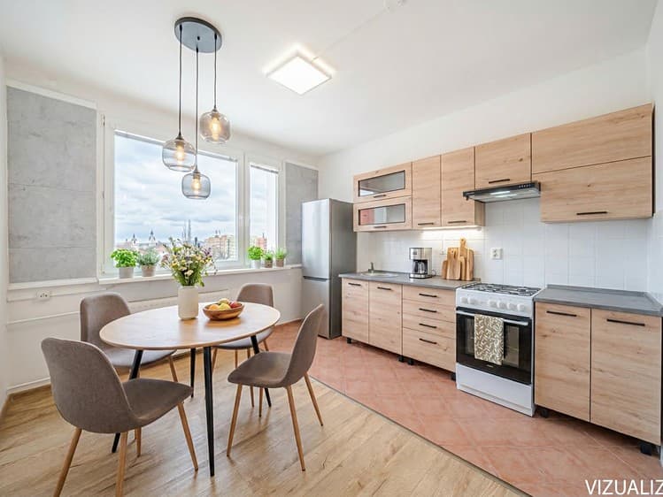 Pronájem bytu 1+1 37 m²