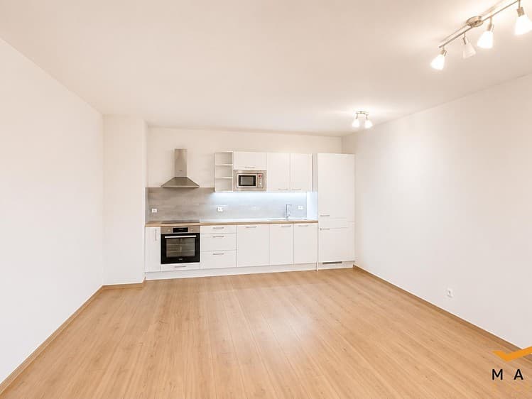 Pronájem bytu 2+kk 54 m²