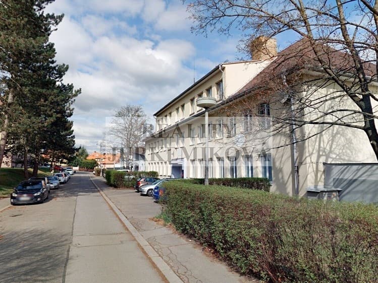 Pronájem bytu 1+kk 18 m²
