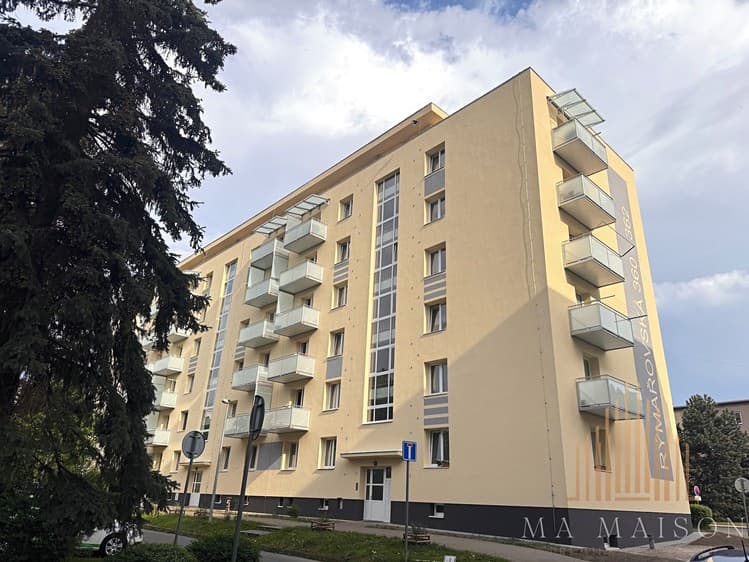 Pronájem bytu 3+kk 52 m² (Jednopodlažní)