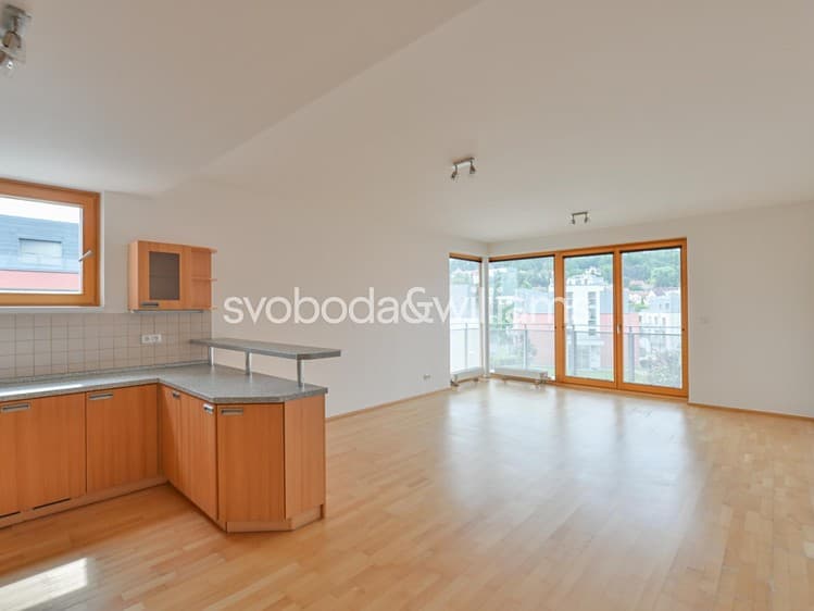 Pronájem bytu 3+kk 96 m²