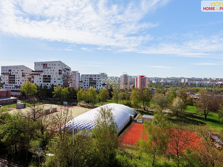 Pronájem bytu 2+kk 45 m²