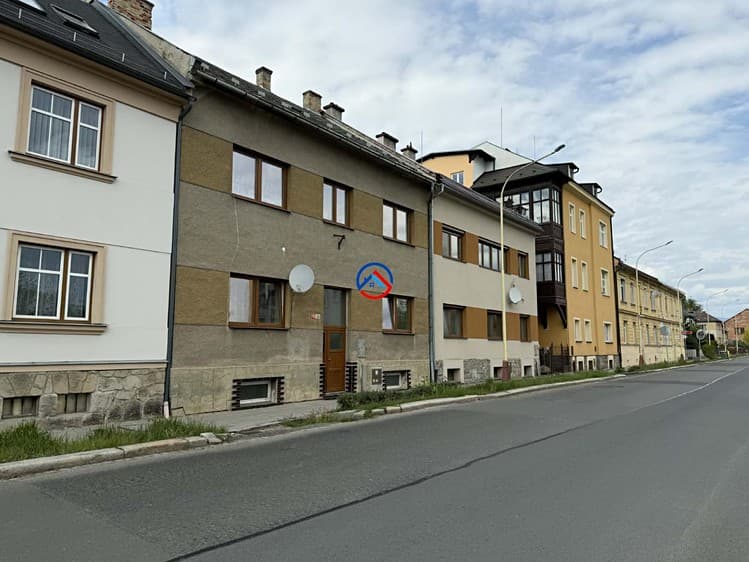 Prodej vícegeneračního domu 200 m², pozemek 396 m²