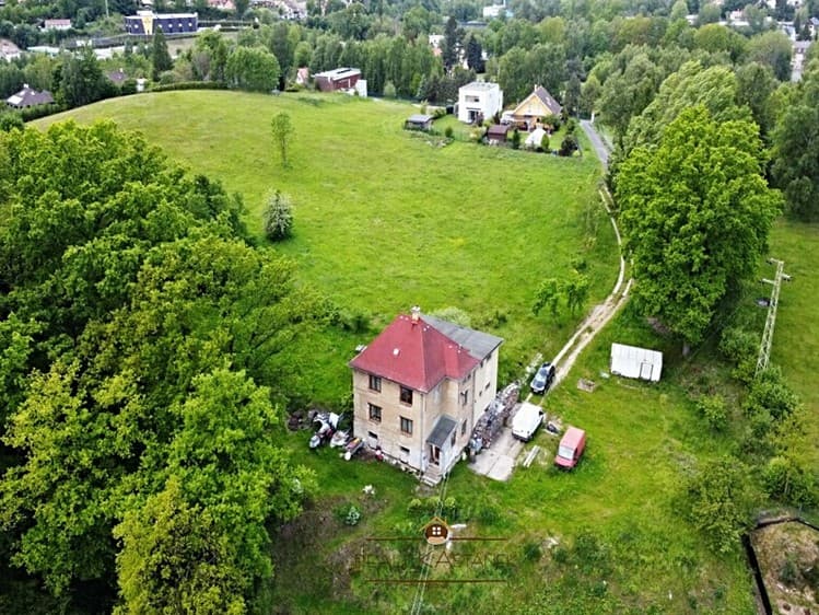Prodej rodinného domu 240 m², pozemek 1 434 m²