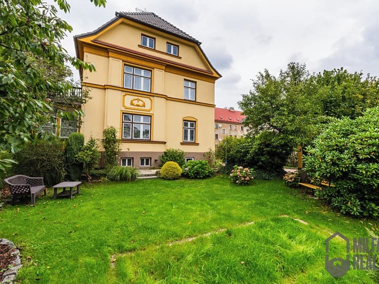 Prodej rodinného domu 200 m², pozemek 635 m²
