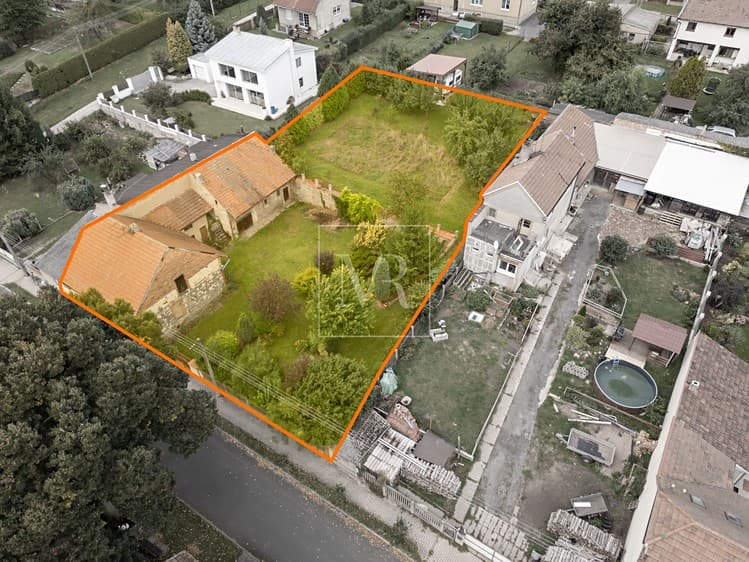 Prodej rodinného domu 105 m², pozemek 1 492 m²