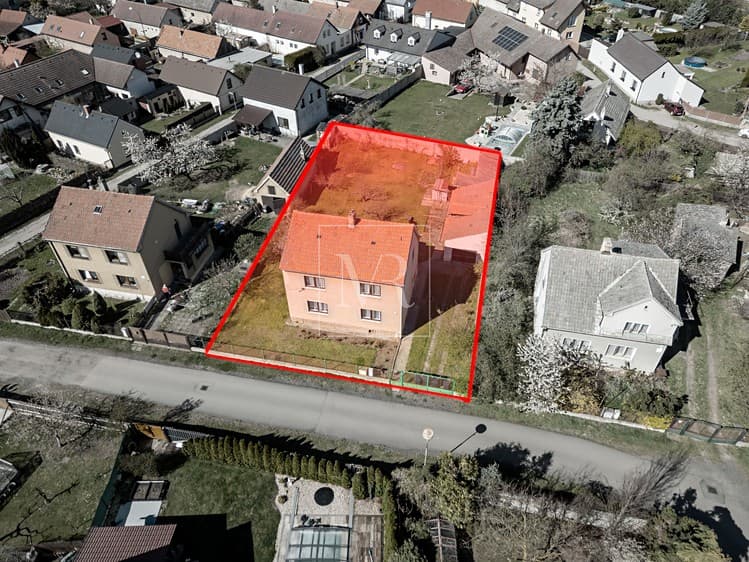 Prodej rodinného domu 127 m², pozemek 886 m²