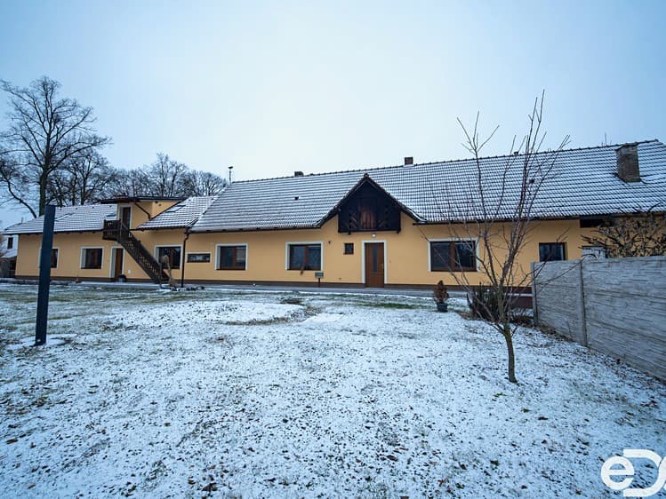 Prodej rodinného domu 171 m², pozemek 1 515 m²