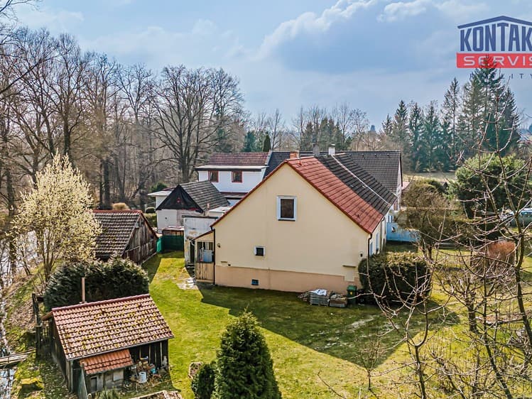 Prodej rodinného domu 88 m², pozemek 1 067 m²