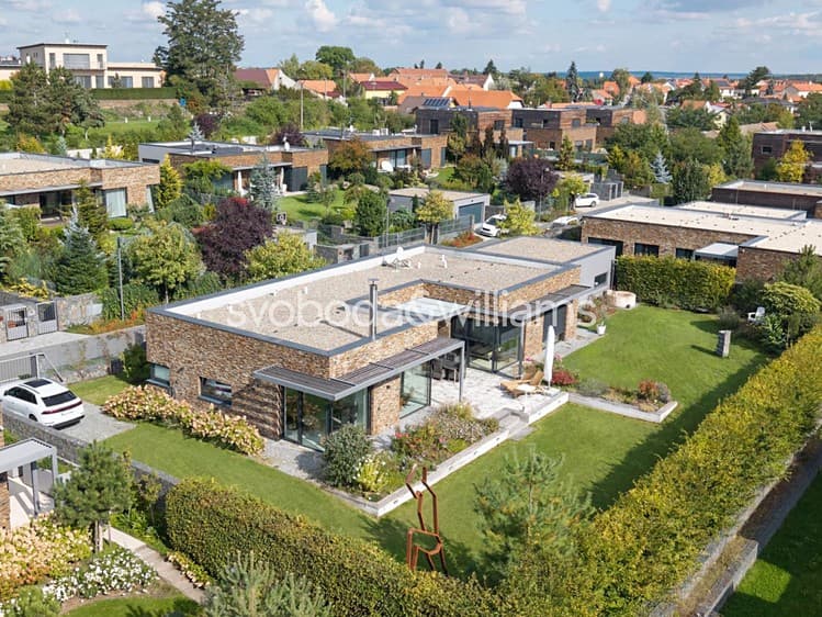 Prodej rodinného domu 166 m², pozemek 1 117 m²