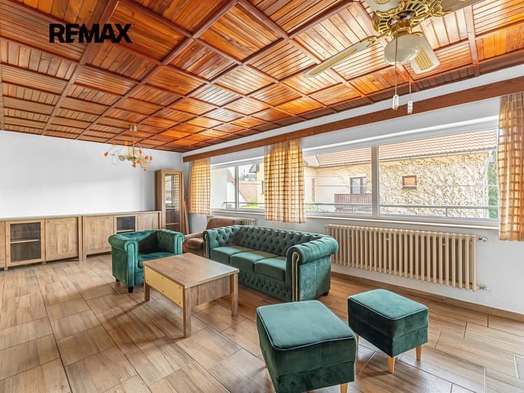 Prodej rodinného domu 189 m², pozemek 596 m²
