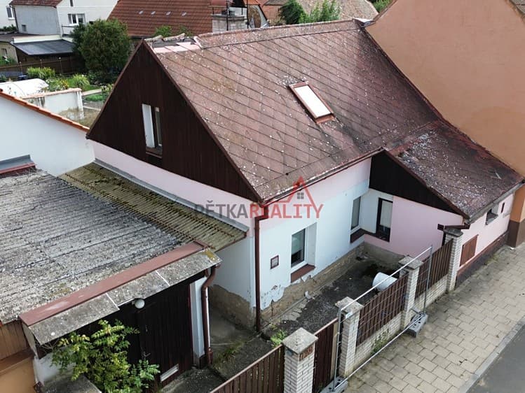 Prodej rodinného domu 80 m², pozemek 615 m²