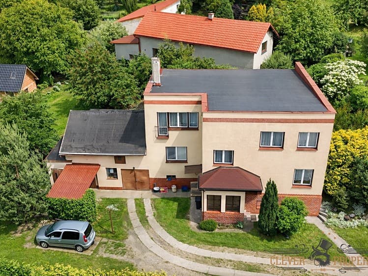 Prodej rodinného domu 194 m², pozemek 884 m²