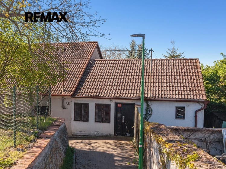 Prodej rodinného domu 60 m², pozemek 361 m²