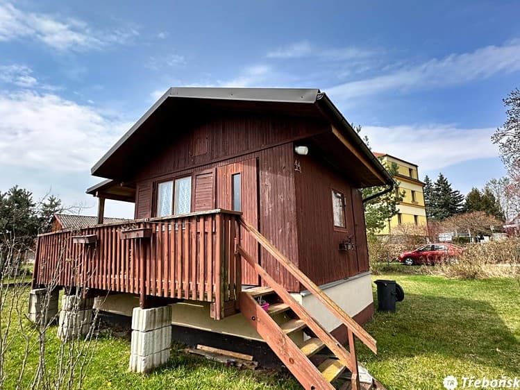 Pronájem chaty 15 m², pozemek 398 m²