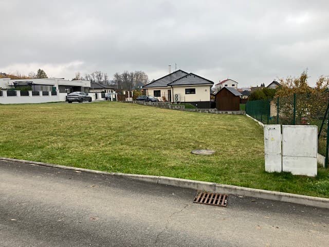 Prodej stavebního pozemku 691 m²