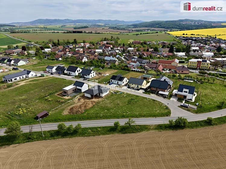Prodej stavebního pozemku 1 065 m²
