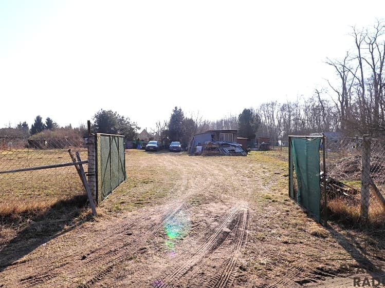Prodej stavebního pozemku 1 283 m²