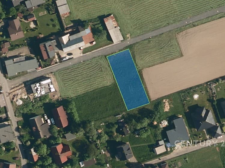 Prodej stavebního pozemku 905 m²