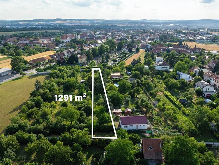 Prodej stavebního pozemku 1 291 m²