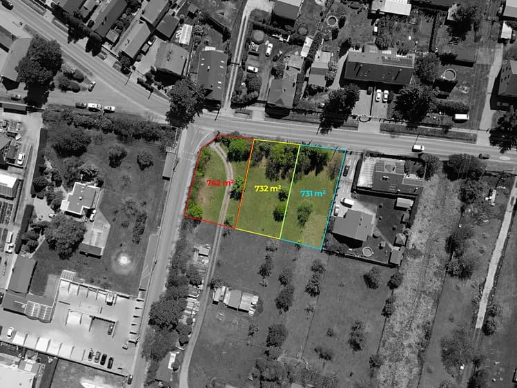 Prodej stavebního pozemku 742 m²