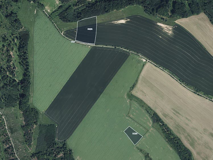 Prodej pole 16 086 m²