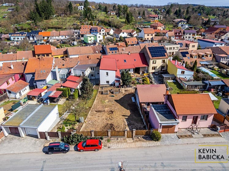 Prodej stavebního pozemku 320 m²