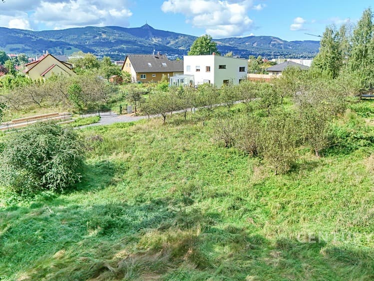 Prodej stavebního pozemku 1 001 m²