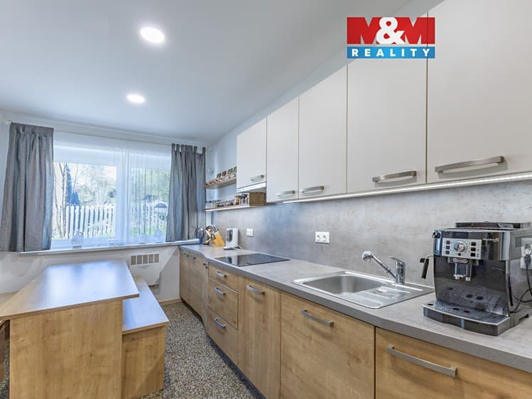 Prodej ubytovacího zařízení 152 m²