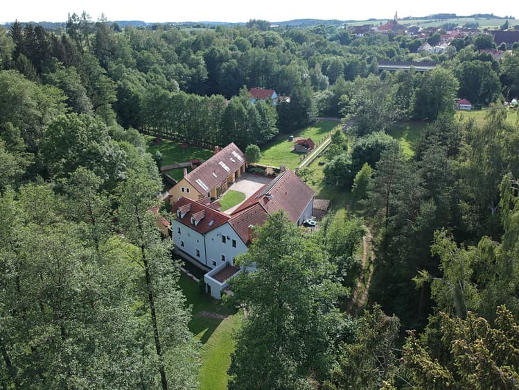 Prodej zemědělského objektu 130 000 m²