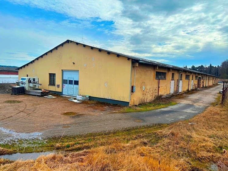 Prodej skladového prostoru 1 346 m²