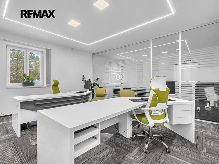 Prodej komerční nemovitosti 492 m²