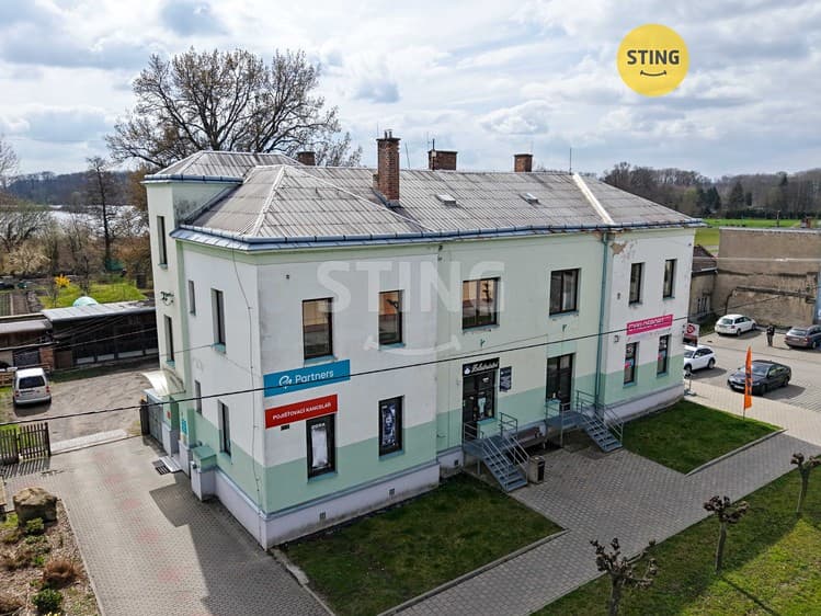Prodej kanceláře 480 m²