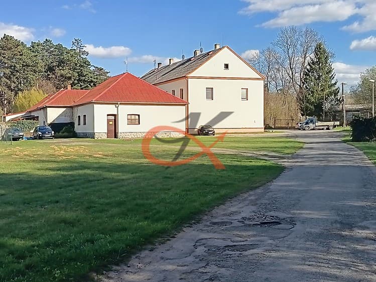 Prodej činžovního domu 828 m²