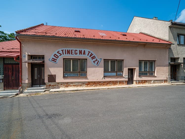 Prodej restaurace 214 m²