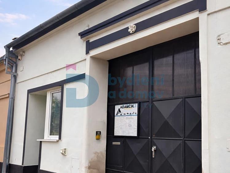 Prodej výrobní haly, prostoru 333 m²