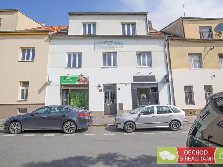 Prodej komerční nemovitosti 300 m²