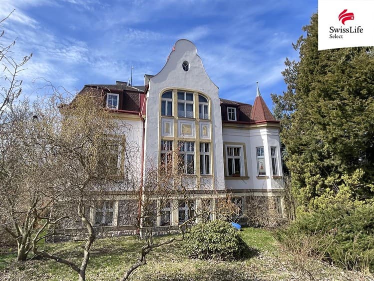 Pronájem obchodního prostoru 32 m²