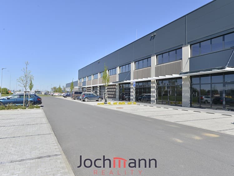 Pronájem kanceláře 105 m²