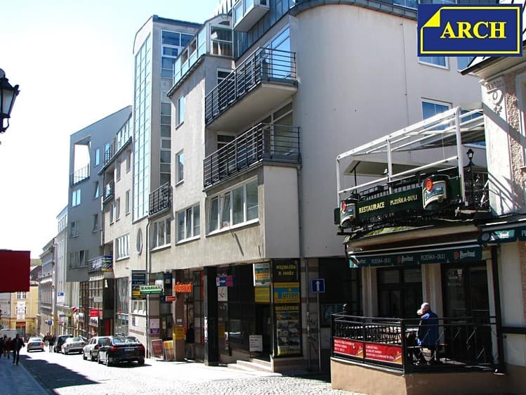 Pronájem kanceláře 92 m²