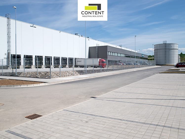 Pronájem výrobní haly, prostoru 3 553 m²