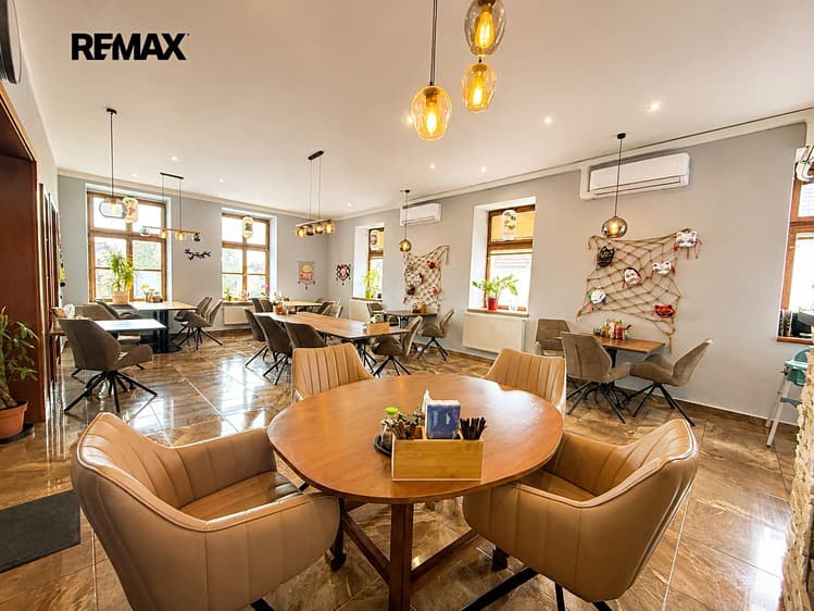 Pronájem restaurace 200 m²