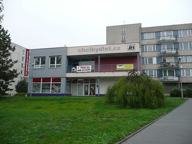 Pronájem obchodního prostoru 158 m²